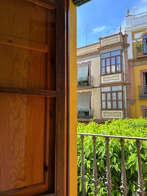 Casa Snoopy Apartment Seville Luaran gambar